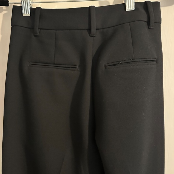 Aritzia Effortless Pants - Picture 4 of 6